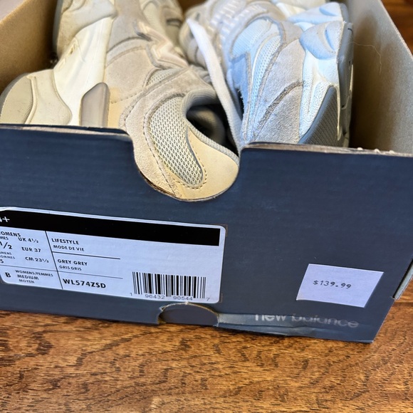 New Balance Womens Shoe Size 6 1/2 Grey Grey - Picture 4 of 4